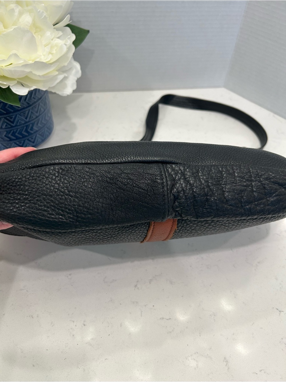 Two-Tone Handmade Leather Shoulder Bag with Copper Dragonfly Detail - Picture 8 of 16